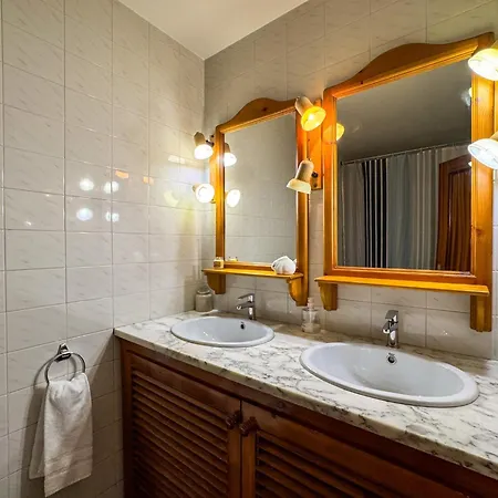 Cal Batllia 1 Apartment Puigcerda